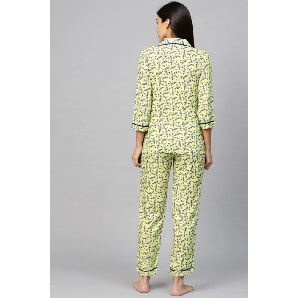 HD Women's Casual 3/4 Sleeve Floral Printed Rayon Shirt With Pyjama Pant Night Suit Set (Green)