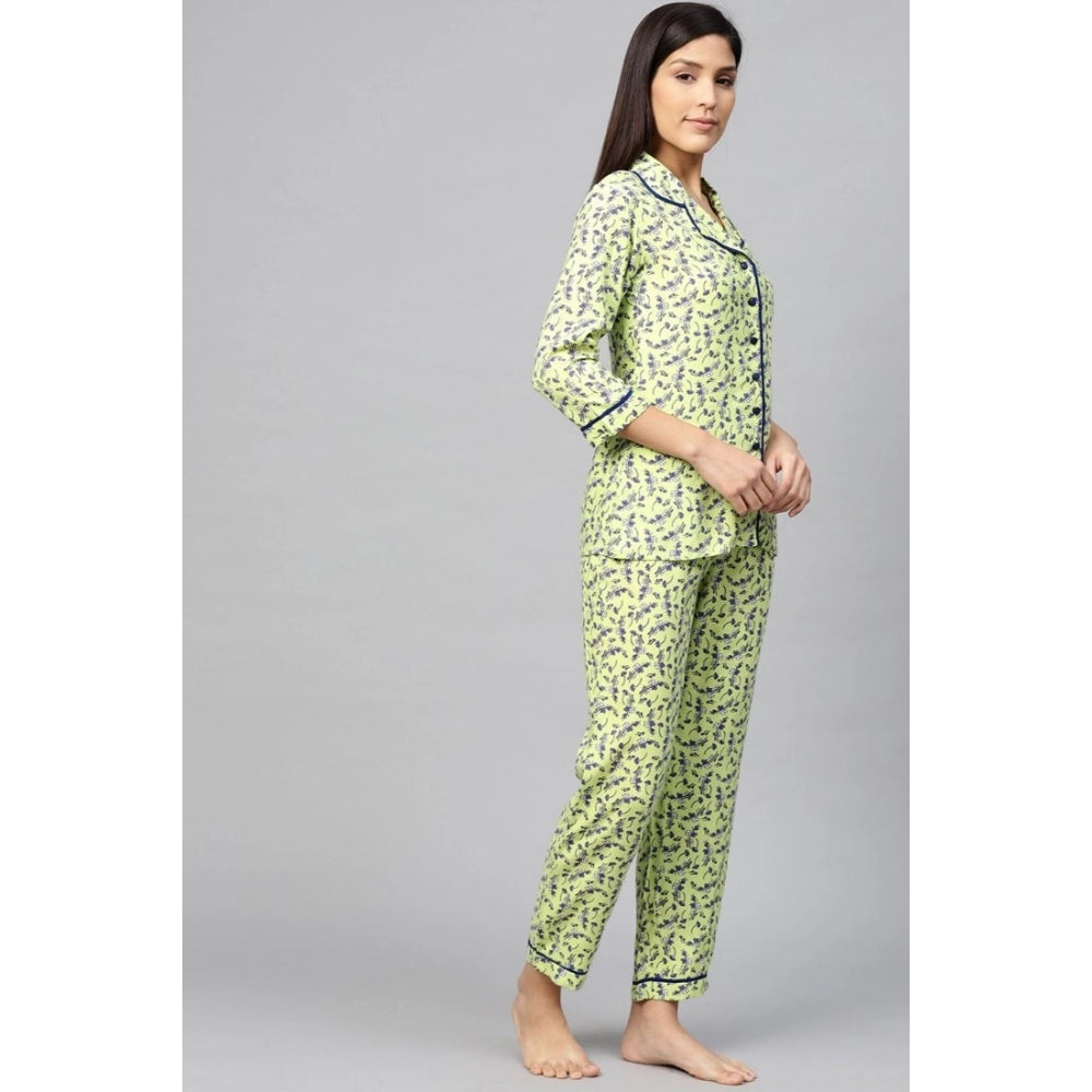 HD Women's Casual 3/4 Sleeve Floral Printed Rayon Shirt With Pyjama Pant Night Suit Set (Green)