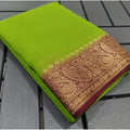 Women's Crepe Chit Pallu Solid Saree With Unstitched Blouse 5.5Mtr闁?Green)