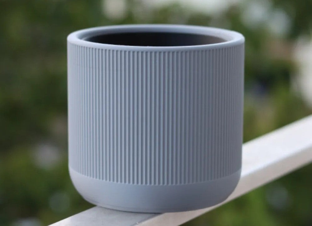 Plastic Self-Watering Plant Pot With a Narrow Design (Grey)
